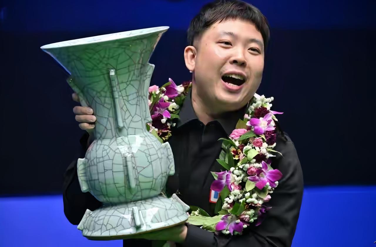 4-0横扫！中国斯诺克军团8人晋级，肖国栋强势碾压，世界第八实至名归！“