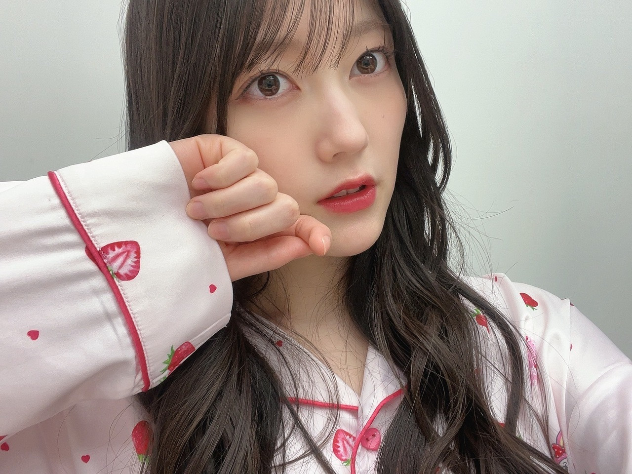 幸阪茉里乃「ミーグリ来てくださった皆さんありがとうございました🍓💤初めてパジ