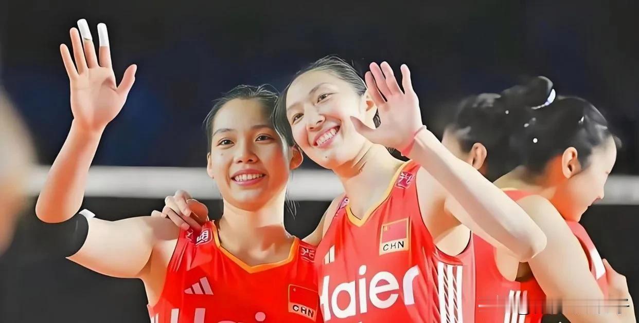 1比8落后！绝地反击！中国女排大逆转日本夺冠，吴梦洁成为球队英雄。中国女排国