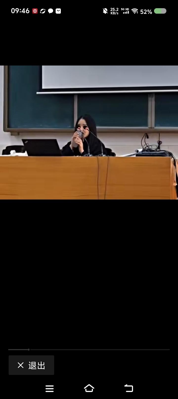 人类幽默史——网上视频：幽默。1、骨科医院门口，老板剁排骨。2、盲人按摩店