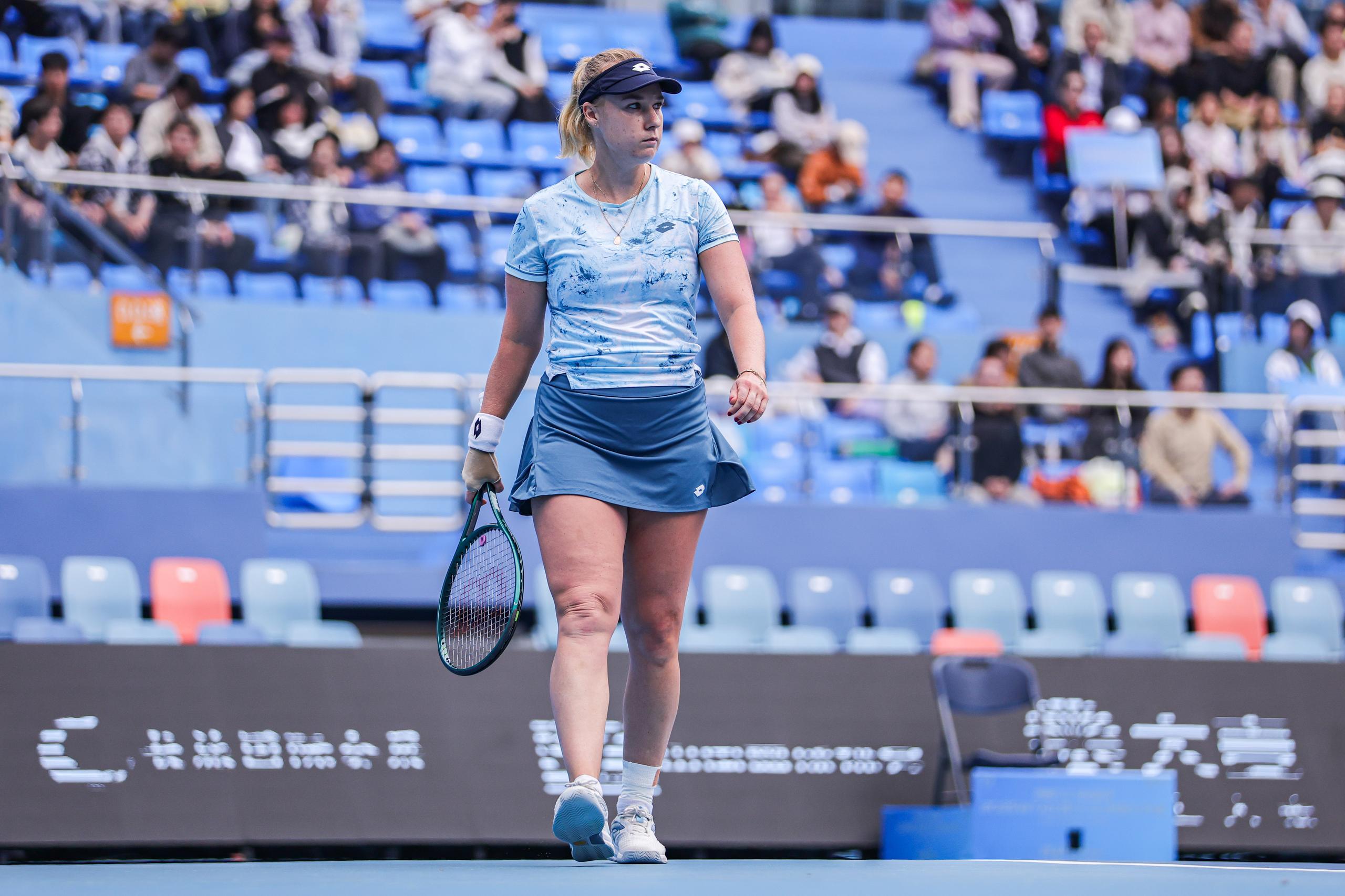 布林科娃重返WTA决赛🙌单打半决赛，布林科娃以6-46-4击败萨尔科娃，时隔