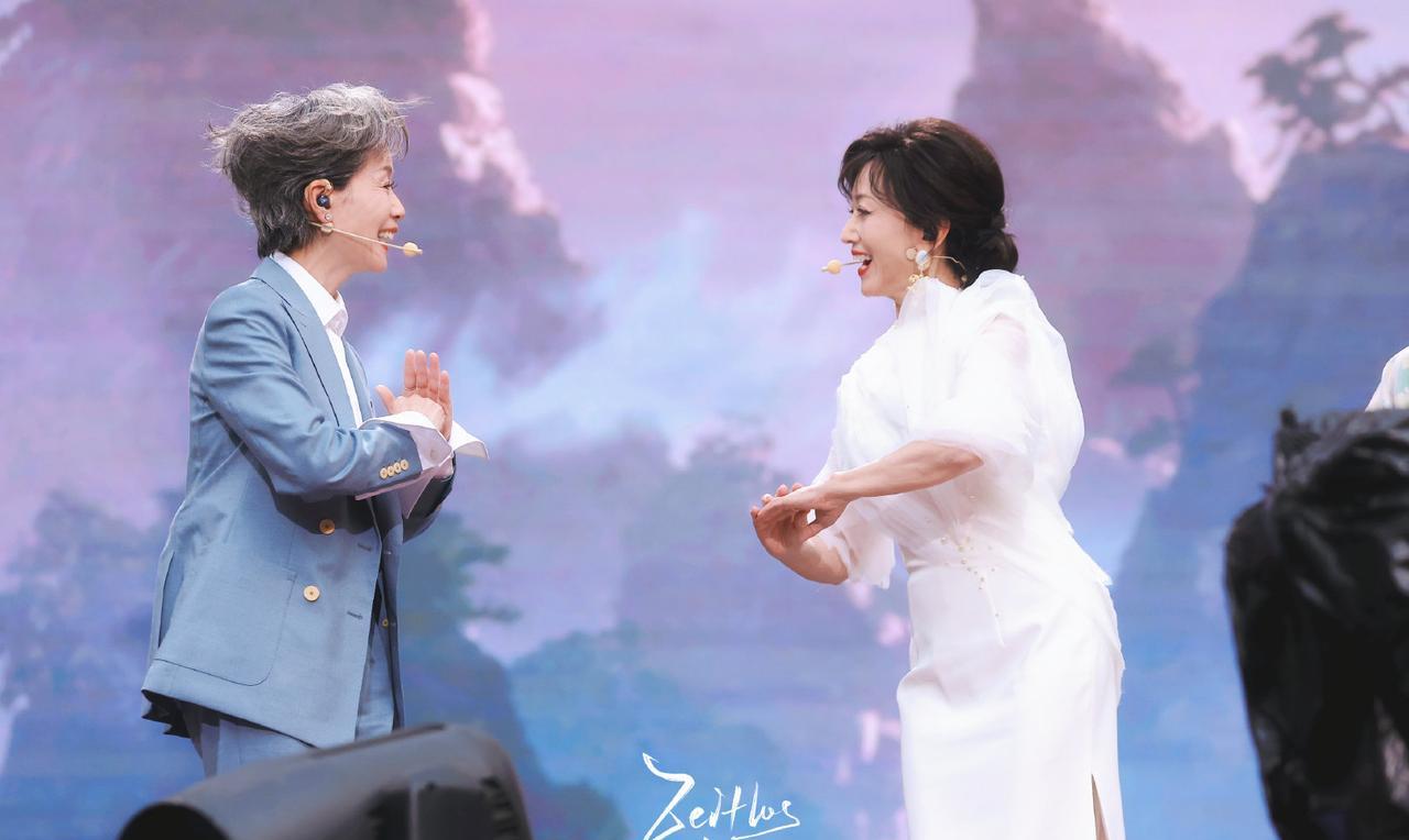 如果世界上有后悔药我想赵雅芝肯定第一个去买吧原因很简单，如果能回到5月25日