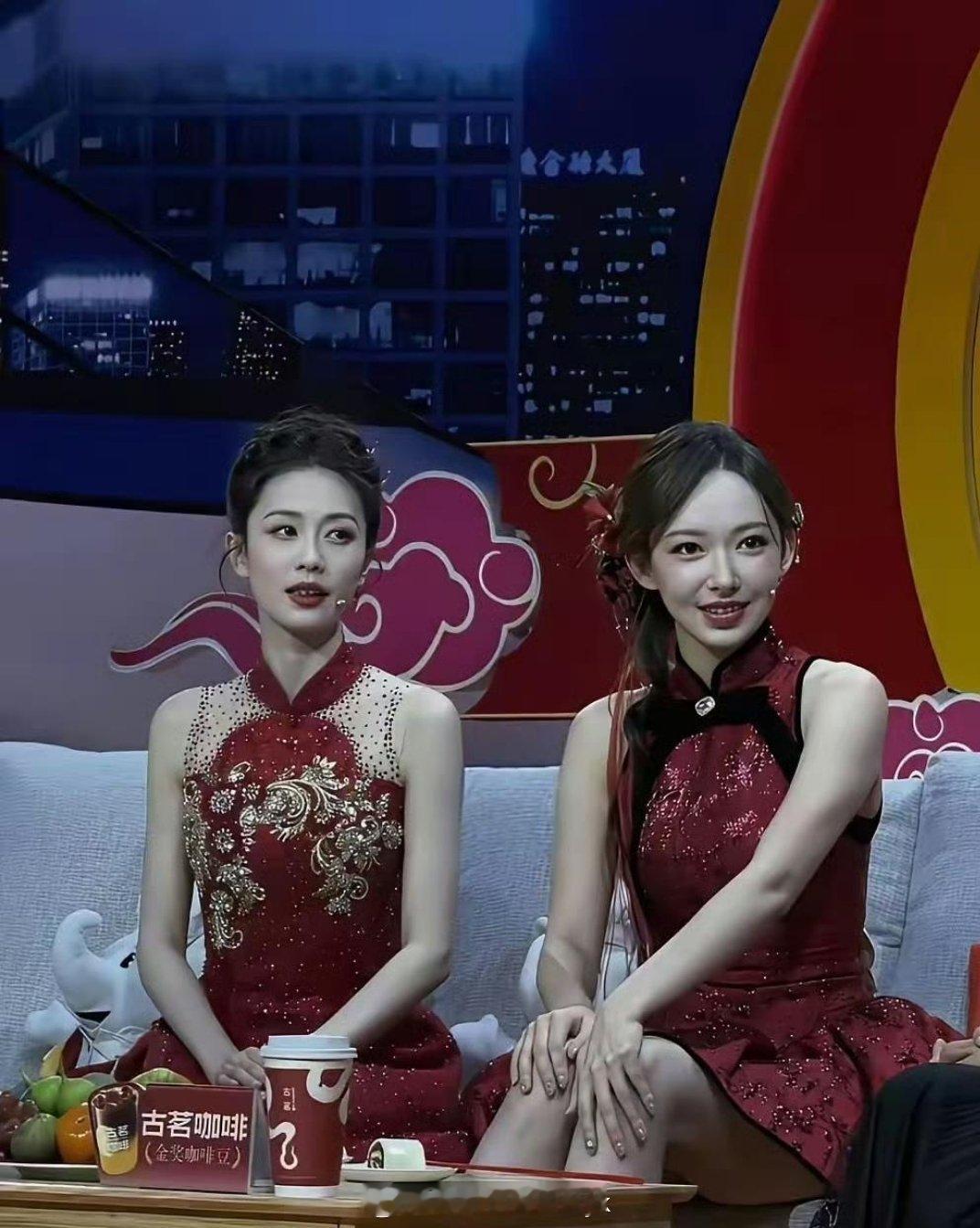原来美貌和大长腿是不兼具的啊！