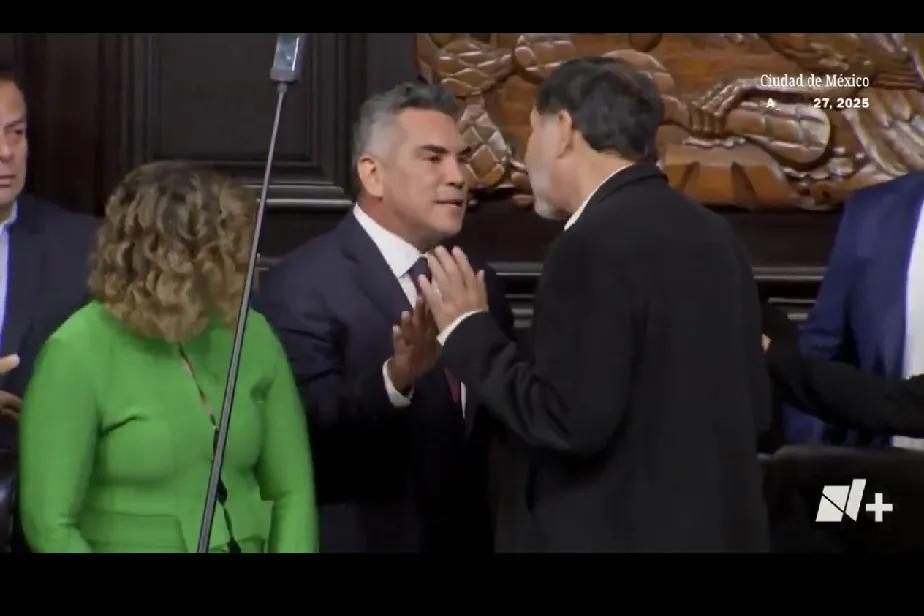 🇲🇽🇺🇸墨西哥参议院因美国军事干预爆发争吵反对党领袖亚历杭德罗·莫雷