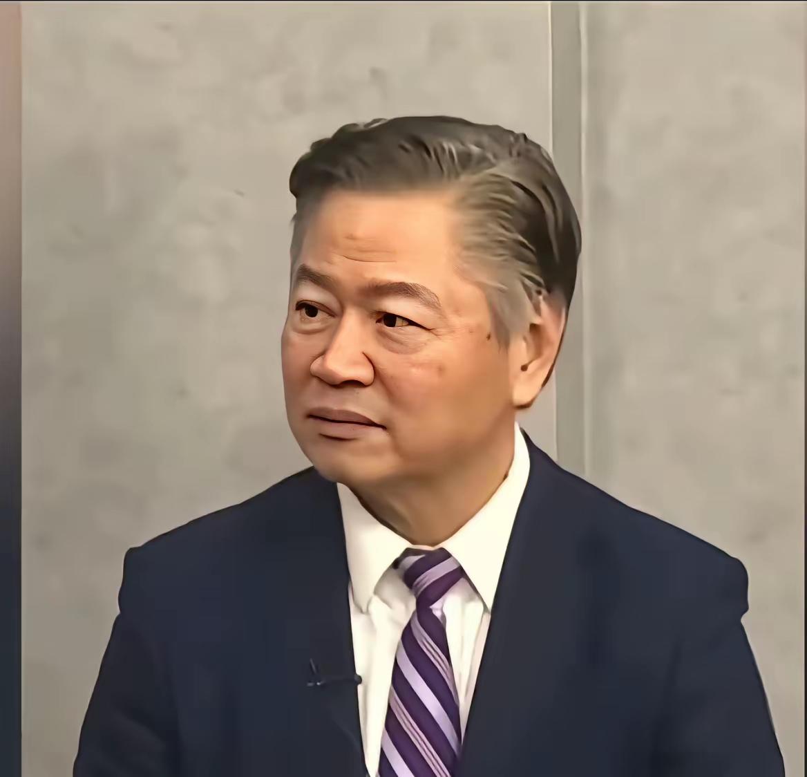 台湾名嘴赖岳谦曾说：美国到现在为止，唯一尊重的，尊敬的，佩服的国家，只有一国，那