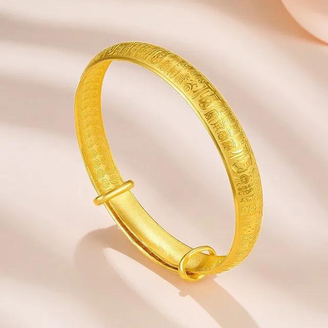 奉劝一句：黄金一跌，最先慌的永远是散户。前阵子国内金价一路飙升，金