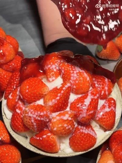 在杭州地铁被9条朋友圈刷屏了杭州地铁你是懂拿捏打工人的！老店老板的碎碎念比美食