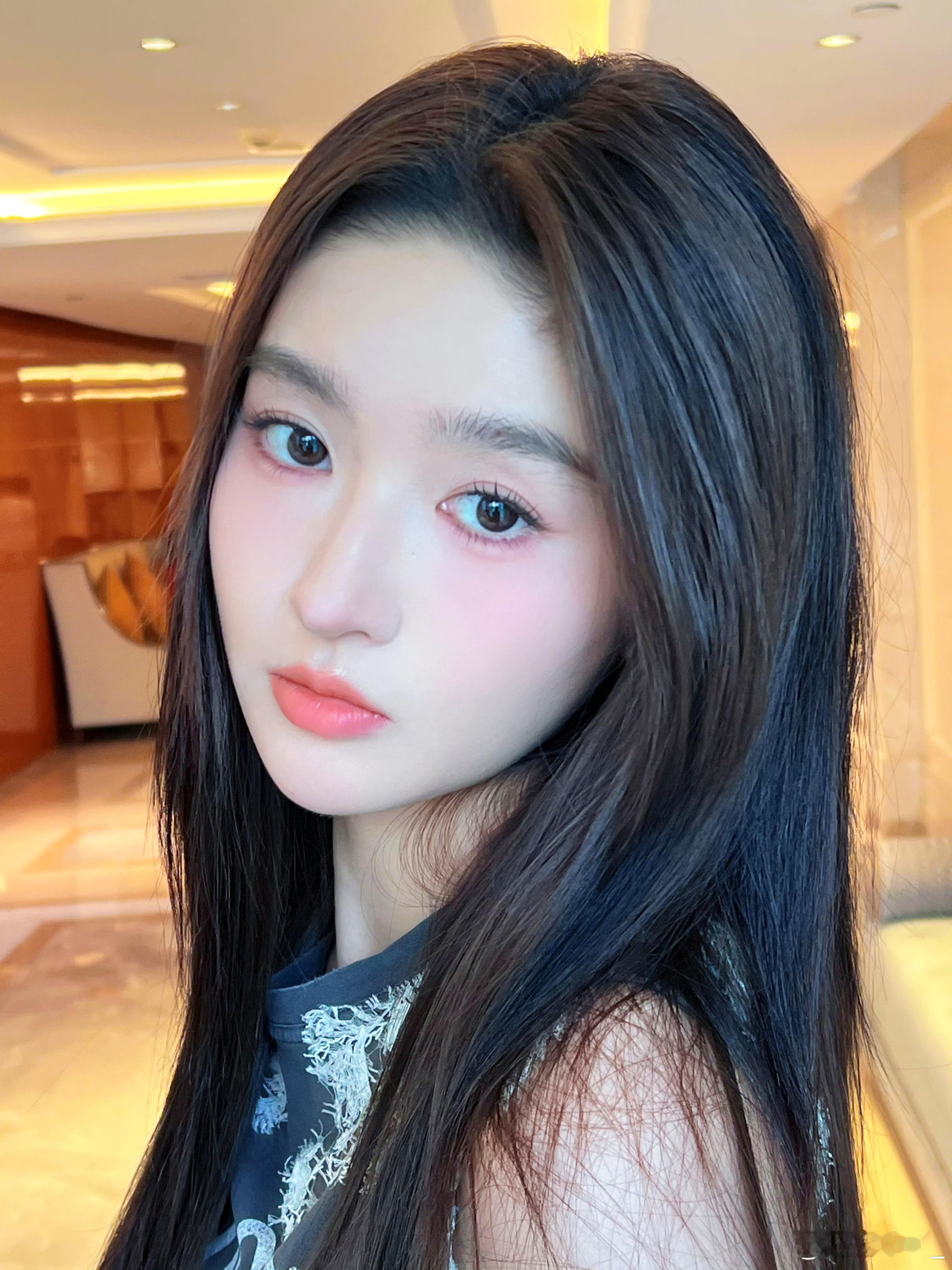 王玉雯✨长发在镜头里的N种浪漫打开方式​​​