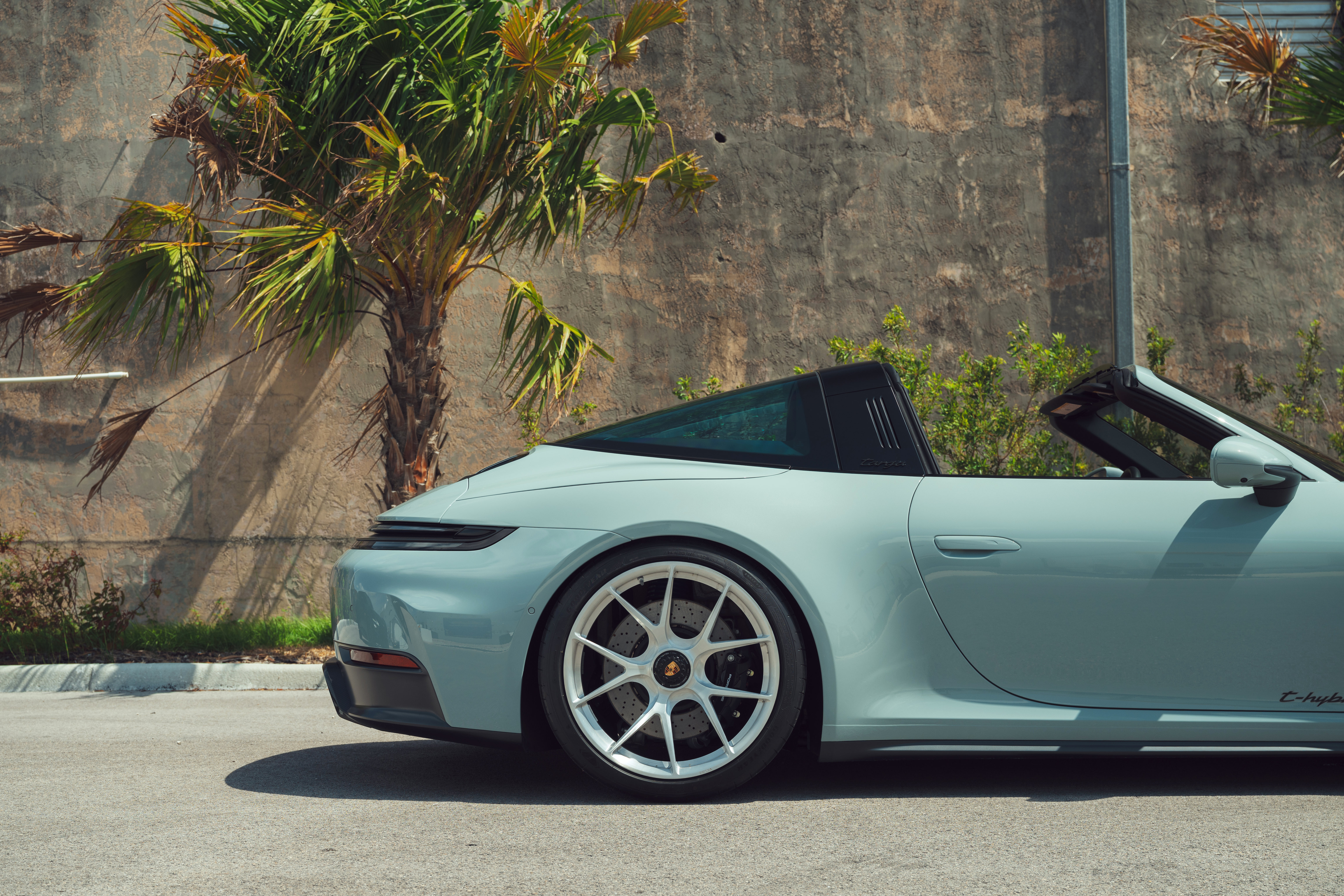 保时捷Porsche911Targa4GTS（992.2）别致的敞篷车