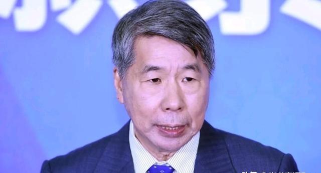 张亚中出来表态了，张亚中把矛头对准了朱立伦！9月15日，张亚中表示，此次党主席选