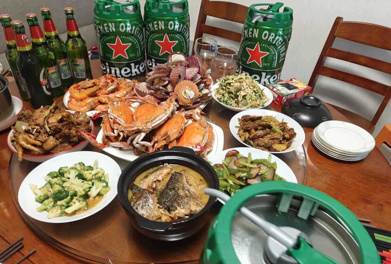 我做菜从来不数数，我们中国人讲究成双成对，回避鳏寡孤独。客人来了，尤其是久别重