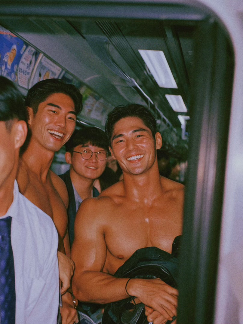 ai肌肉男Cr.韋韋韋