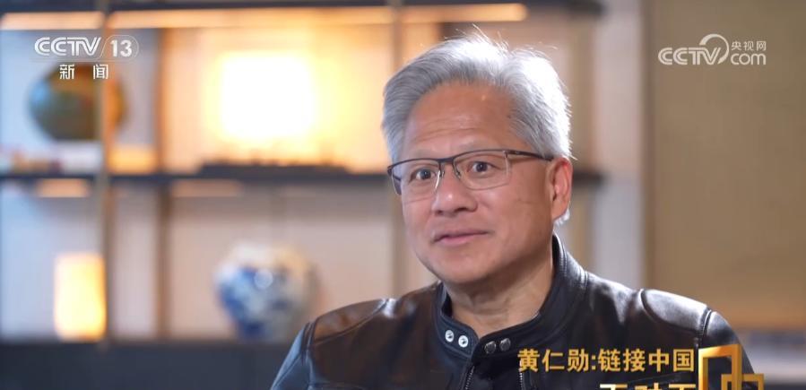 一个追随美国制裁中国国芯片产业的人，为什么能够堂而皇之地坐在中央电视台栏目接受独
