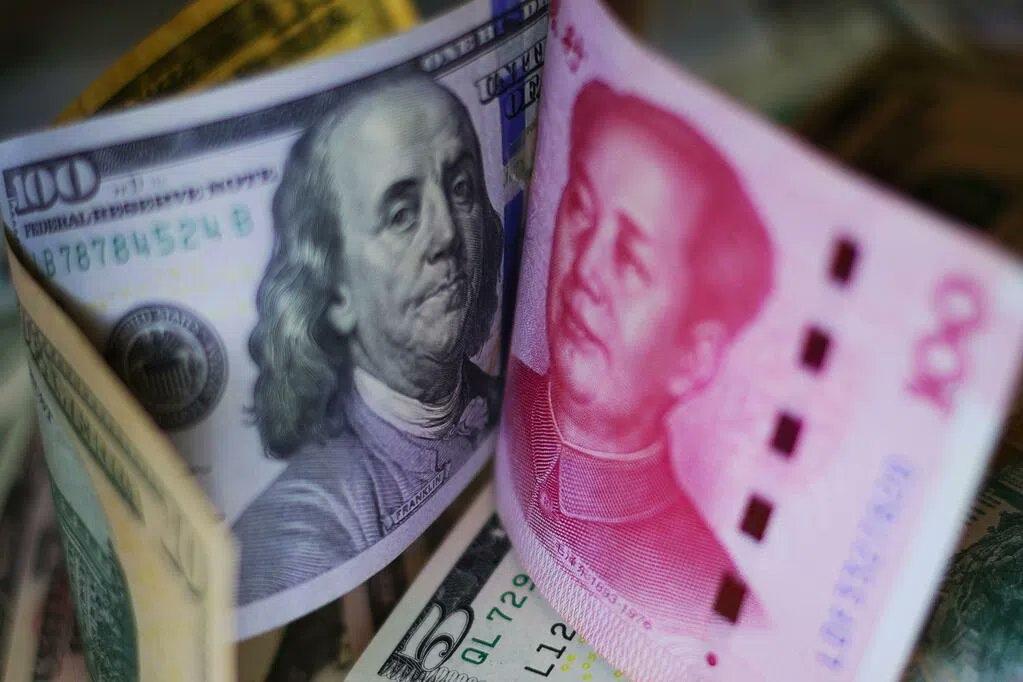 联合早报今天报道：“美国投资银行高盛预计，人民币未来将持续有序升值，每年升幅约3