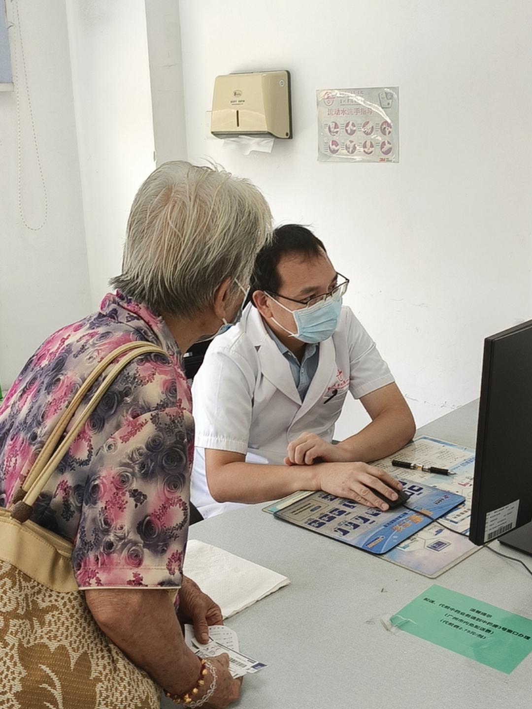 有萎缩性胃炎？改掉这3个“伤胃”坏习惯，胃一天比一天好！大家好，我是广州暨南大