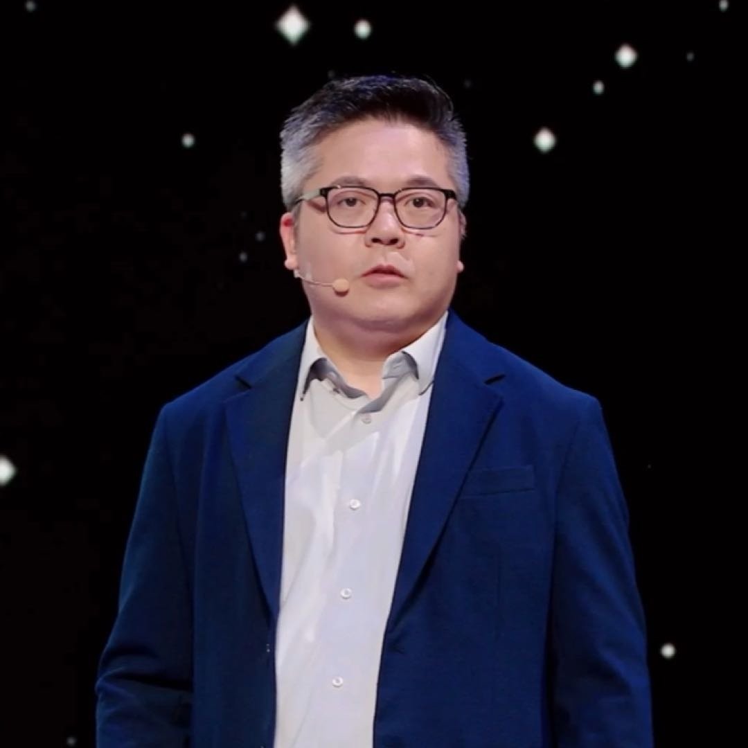 不再死磕纳米！国产芯片集体换道突围，不靠先进制程，靠架构、封装、系统优化跑出高性能新路线国产芯片产业
