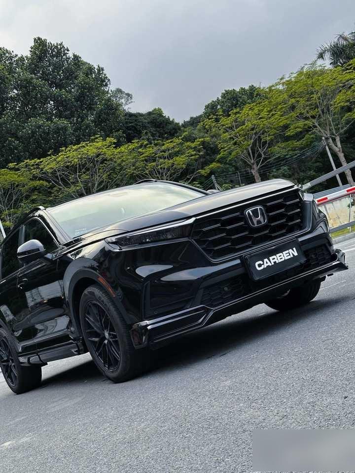 6合资紧凑型SUV领域，三年保值率排名前三：1、本田CR-V：根据2025