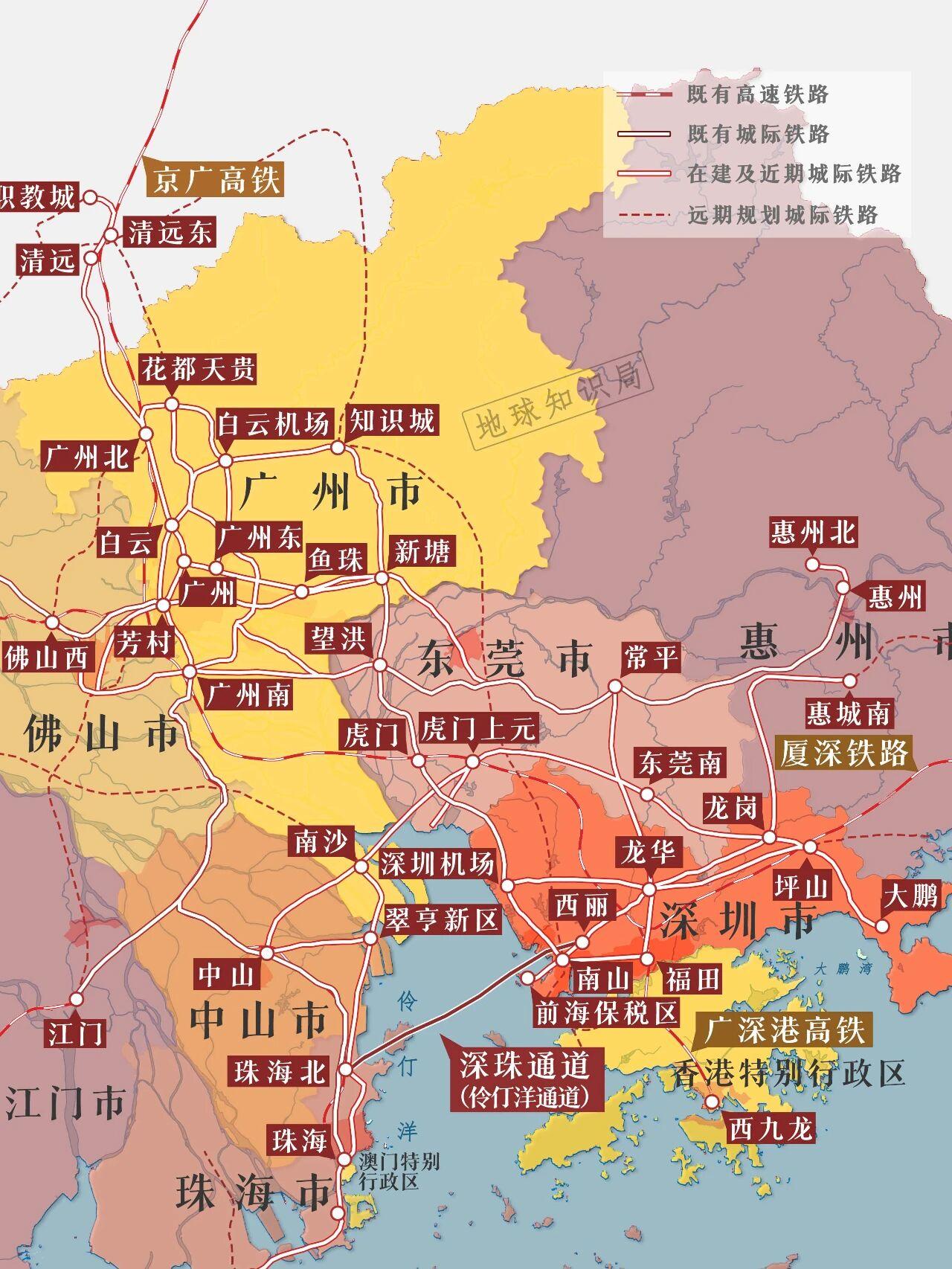 从前是内地游客排队去香港购物，如今越来越多香港居民却把周末、消费甚至退休生活放到