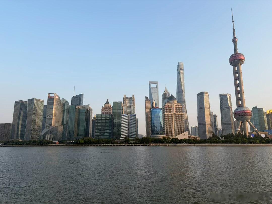 在越南工作越南2026年前三季度的FDI注册资金总额503.6亿美元，其中制造业FDI占57%，在制