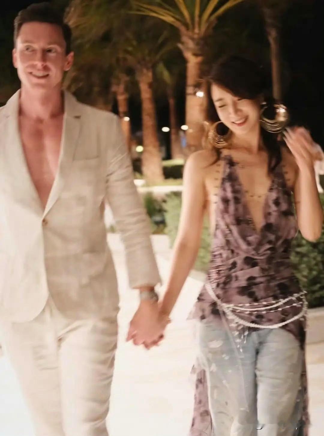 许婧这状态真不错，39岁在沙特庆生简直活成了小说女主模样！185cm的匈牙利老公