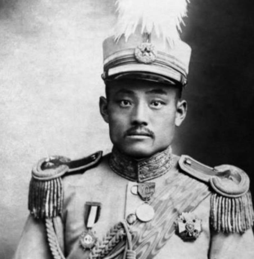 军阀张敬尧不仅残暴还很好色。1918年，他任湖南督军时，看上了曾国藩的曾孙女——