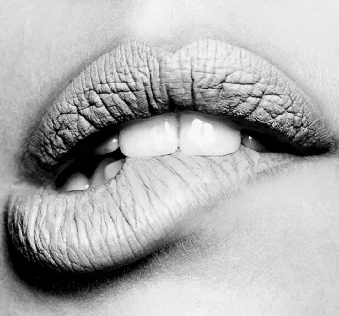 男生想活得越来越顺，其实只有一条底层逻辑：把注意力从“外求”切到“内修”。做到下