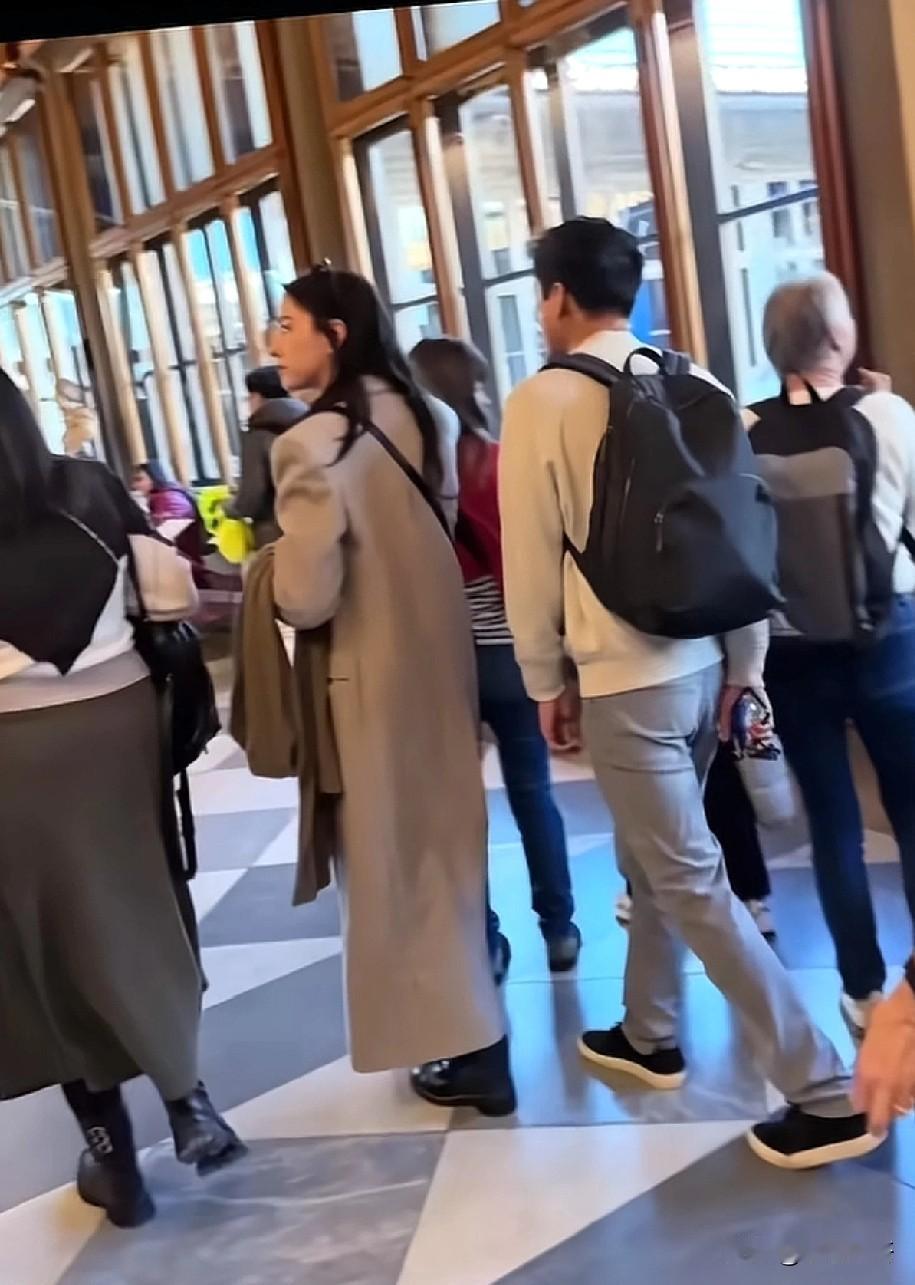 早就有人曝霍启山和娜然在恋爱，很多人还不信……事实再次证明很多小道消息比官方新闻