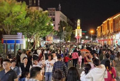 假如中国人口突然从14亿减半到7亿，社会会怎样？很多人觉得人口减半是天塌了，但