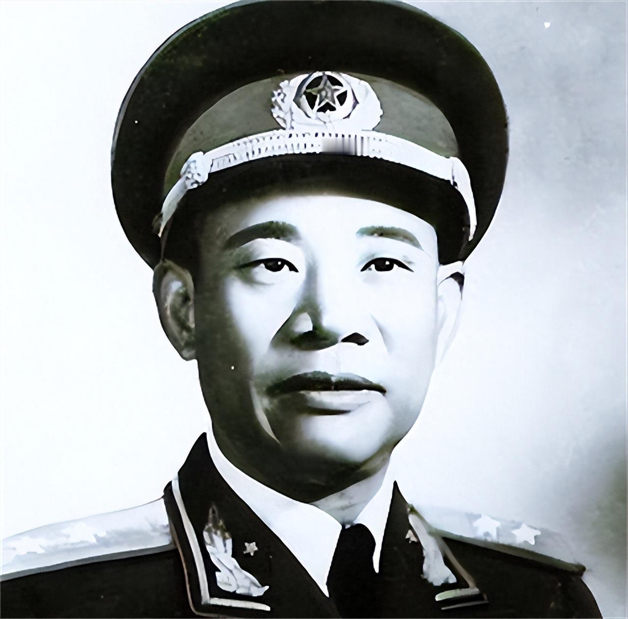 1939年，青岛港，船上执勤的鬼子突然看见一个姑娘在水中挣扎，呼喊救命。不禁心中