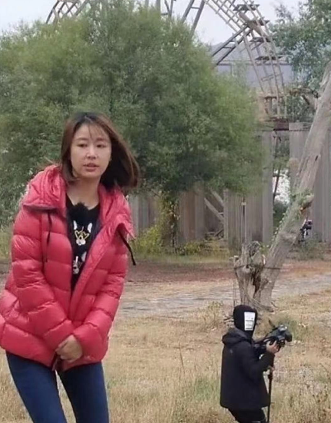 原来林心如离开美颜滤镜长这个样子啊，看着还是比普通人好看些，不愧是明星