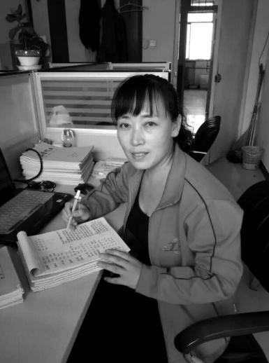 老师，你真棒！”2013年，遵化一老师，从教15年，有10次获得“先进教师”称号