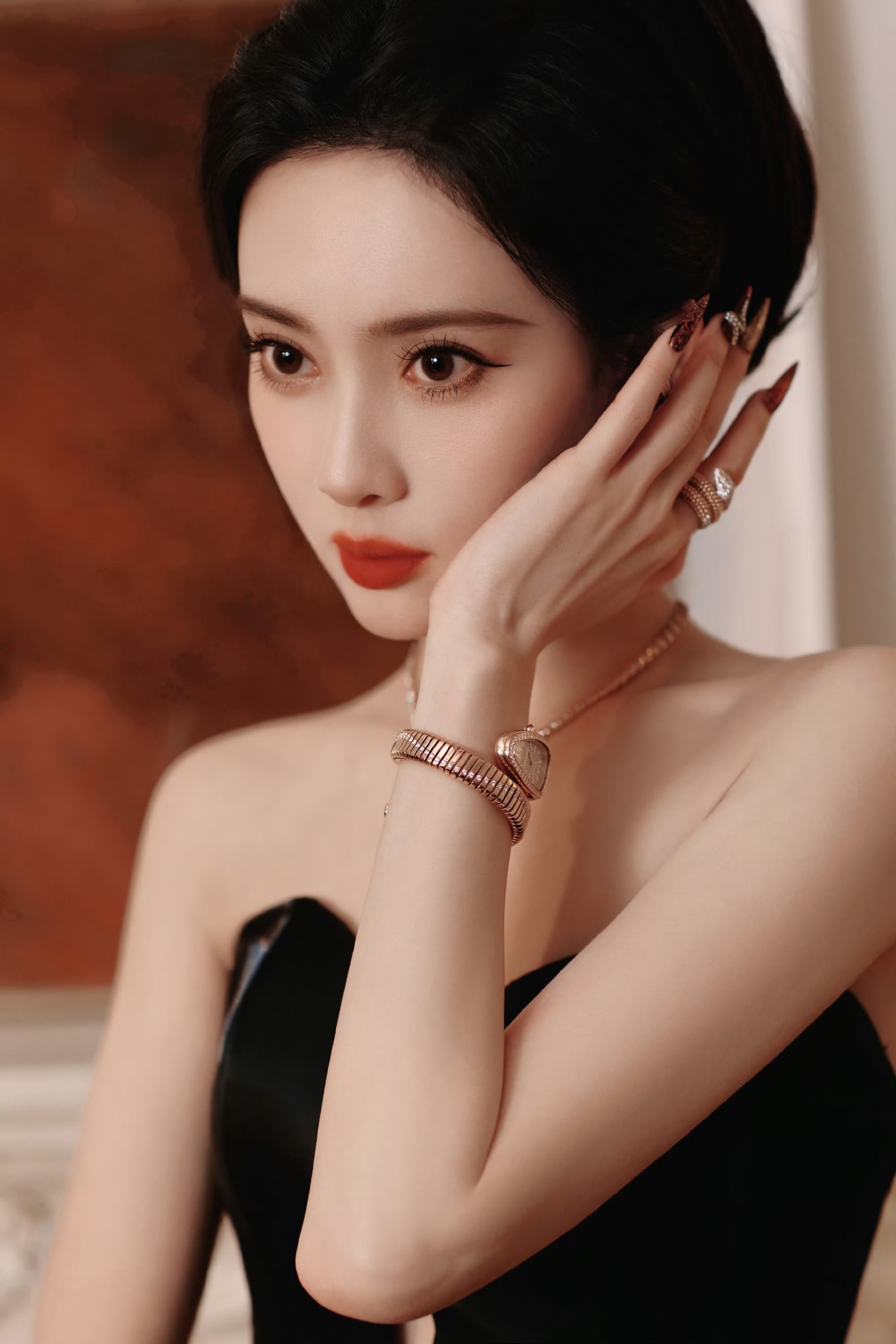 投稿：越特写越美丽孟子义​​​