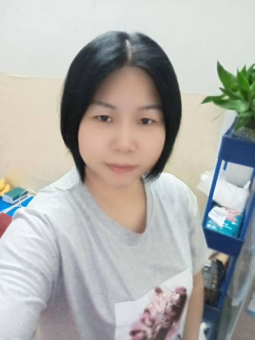 现在很多男人都是口是心非，总是叫别人的女人不要减肥，胖了好看。要是跟他在一起了，
