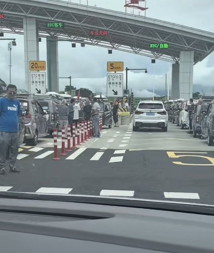 他们是怎么想的？还想上高速？