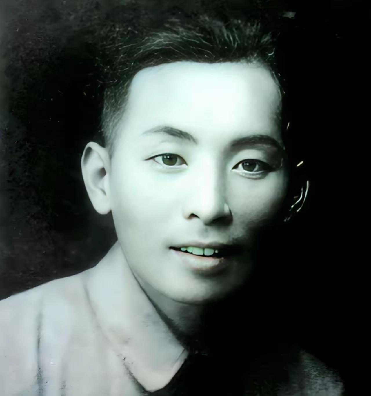 1951年9月，370名特务穿仿制解放军军装从金门偷渡登陆福建，三天两夜无人识破