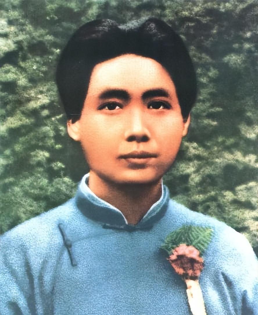 1941年毛主席特意嘱咐后人：原配罗一秀一定要被写进毛氏家族族谱中吗？1907