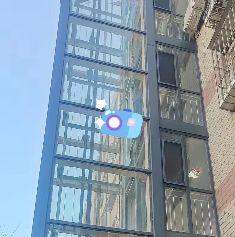 果然被我说中了，老小区加装电梯会风波不断。从年初开始我舅他们老小区因为加装电梯的