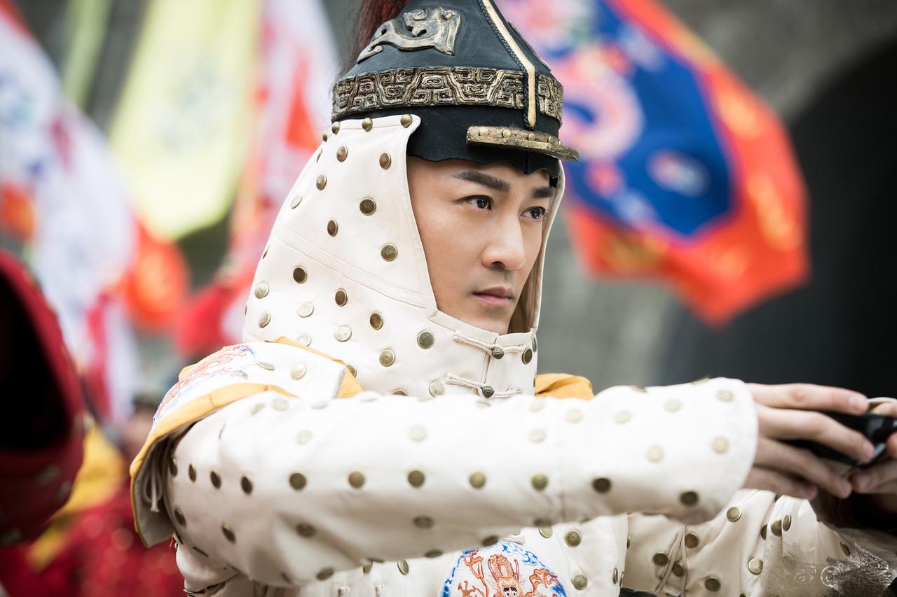 皇太极为啥把国号定为“清”，这事儿挺有门道。1636年四月，沈阳城外祭天大典