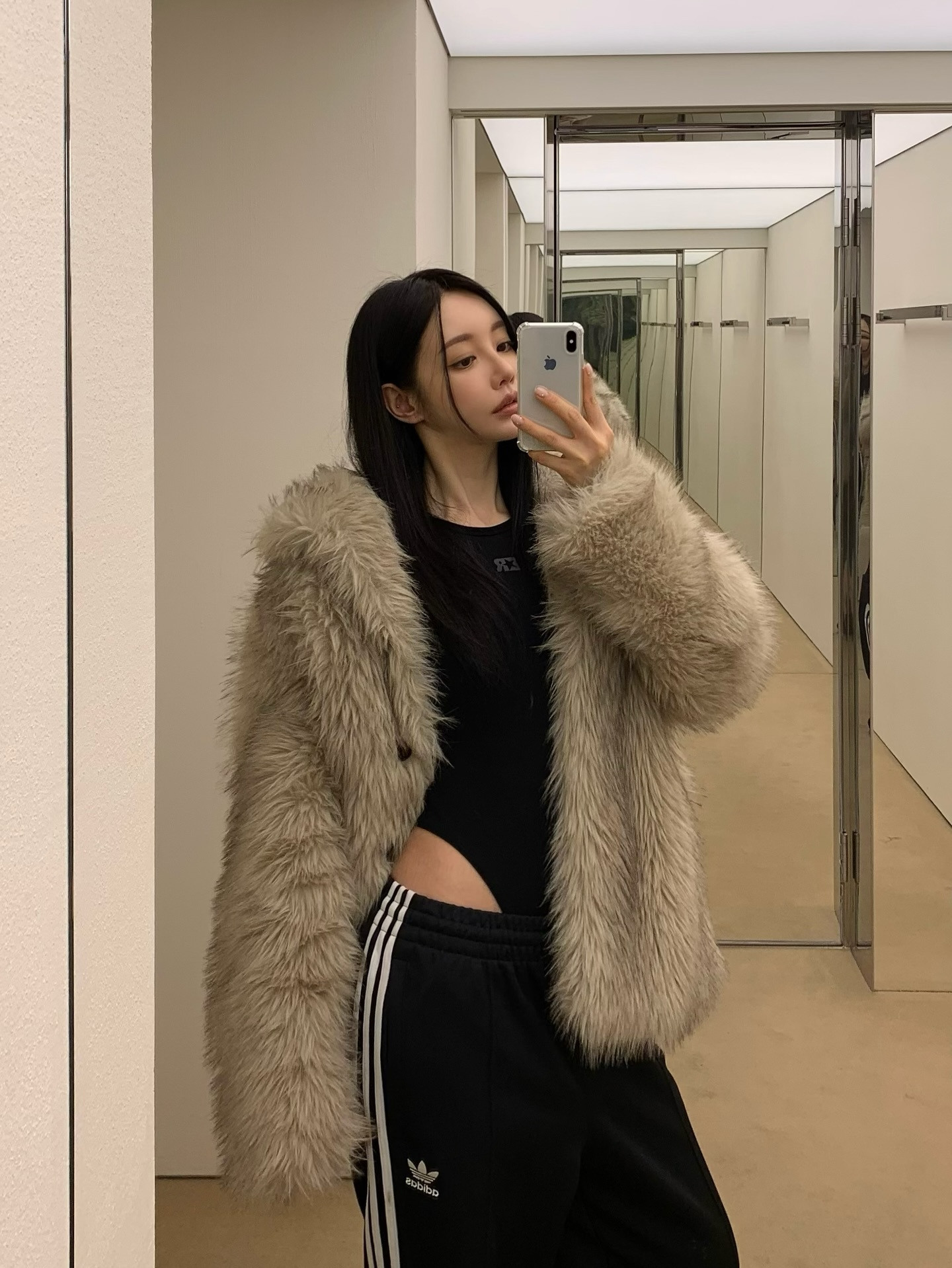 INS更新孙允珠孙允珠