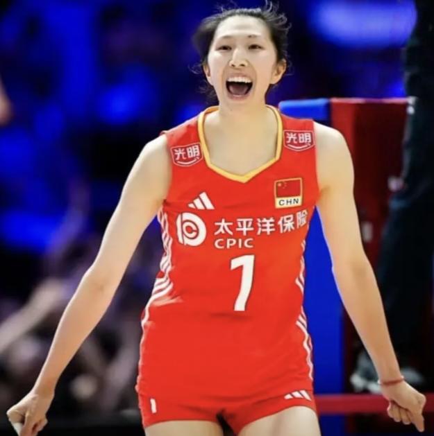 核心何其重要，中国男女排同命相连，输球都因一人！缺少核心主攻张景胤