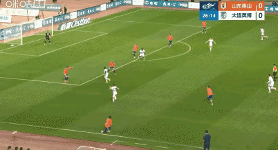 韩鹏迷信老将，球队一败再败，下课已经不远了。谢文能、克雷桑、刘洋不能上场，韩鹏