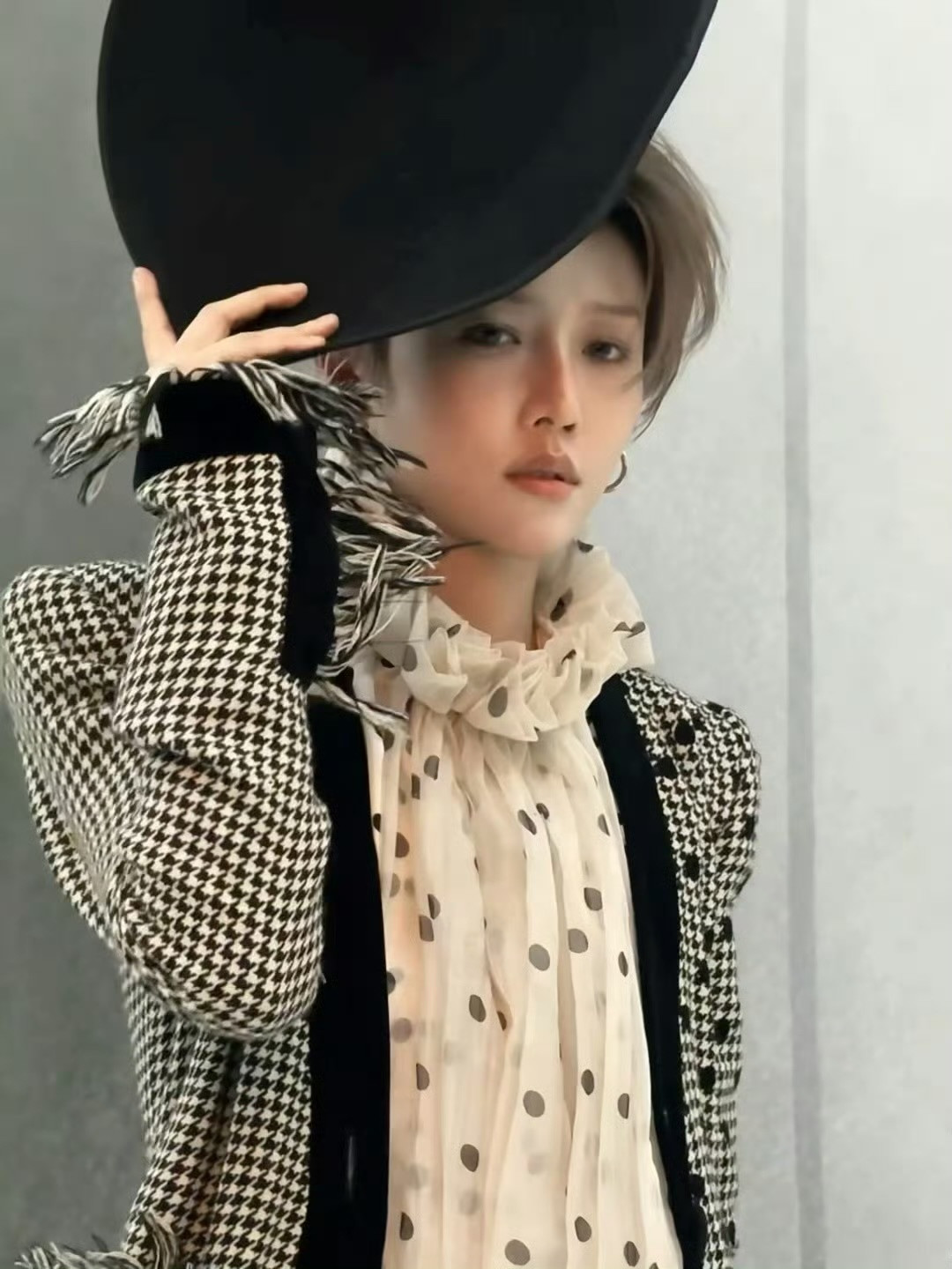 2025爱奇艺尖叫之夜明星造型图刘雨昕、孟子义、徐若晗、田曦薇、周洁琼、翟子路