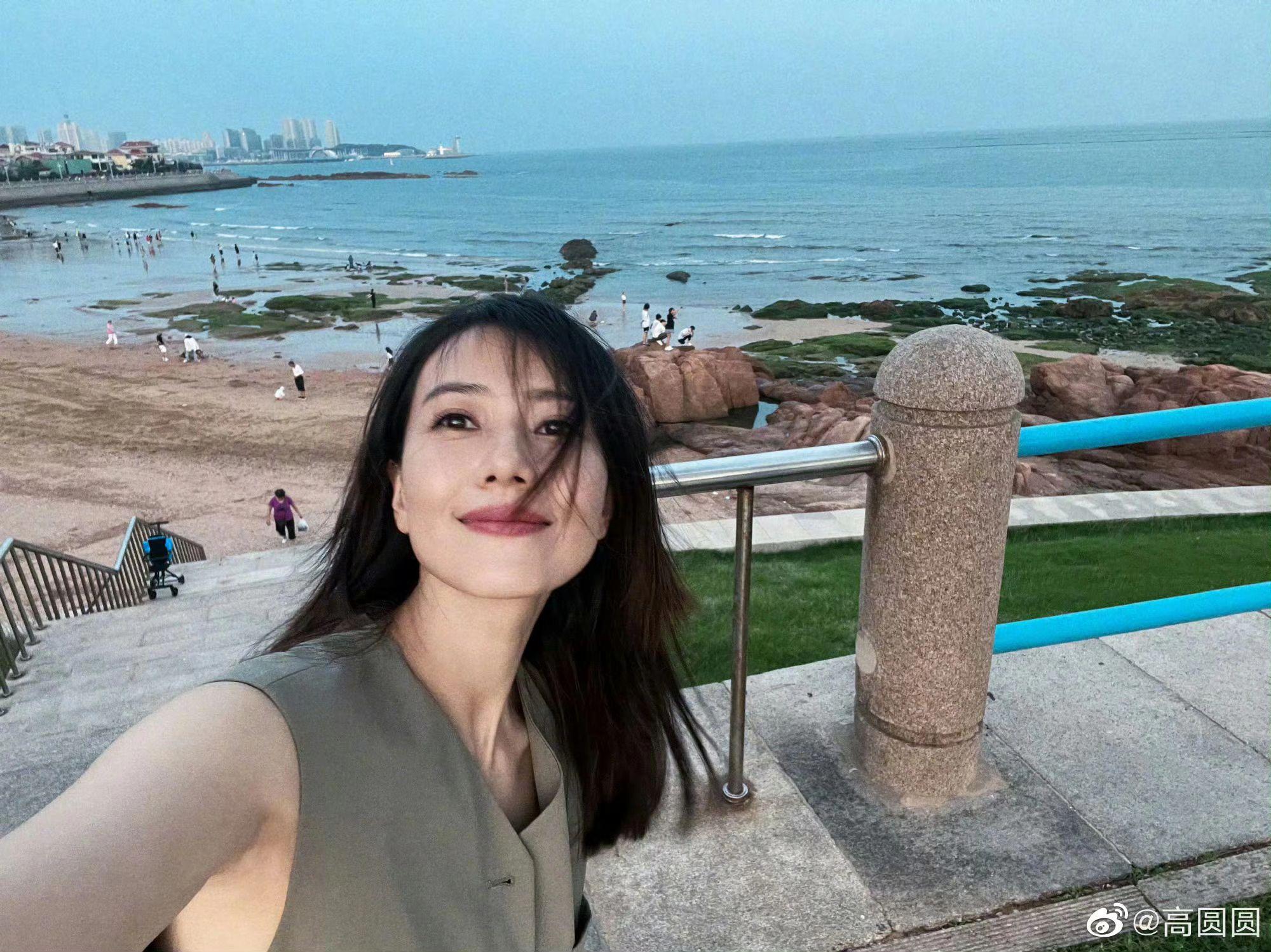 高圆圆的胳肢窝有腋毛吗？各位。高圆圆的胳肢窝有腋毛吗？各位