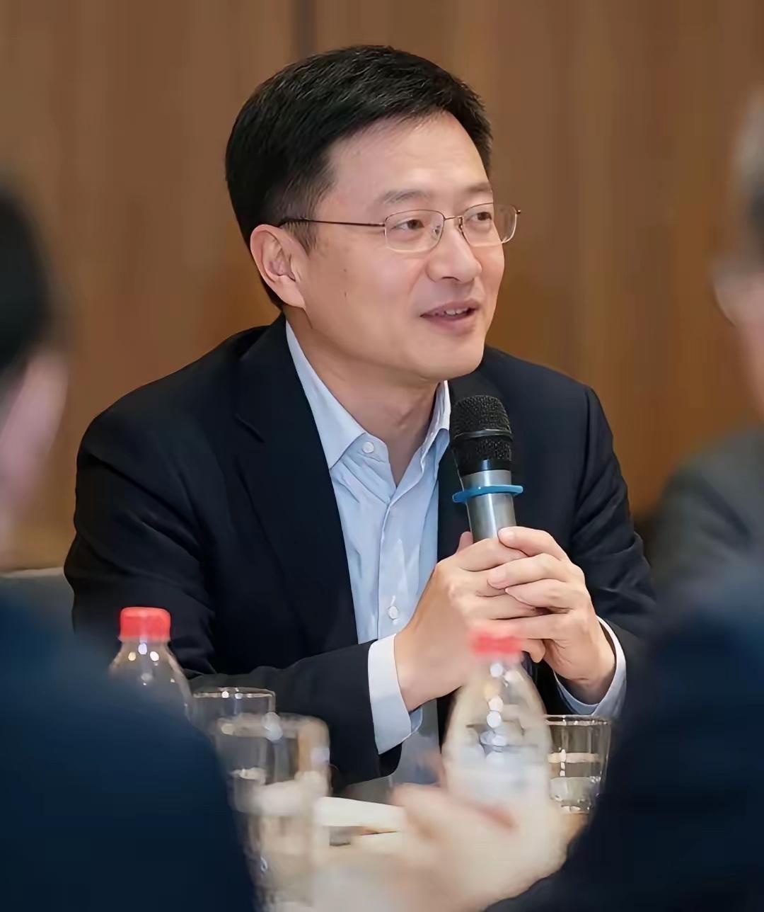 赵海峰高考状元，企业高管看着“人模狗样”的没想到是这么“龌龊、无耻”之徒