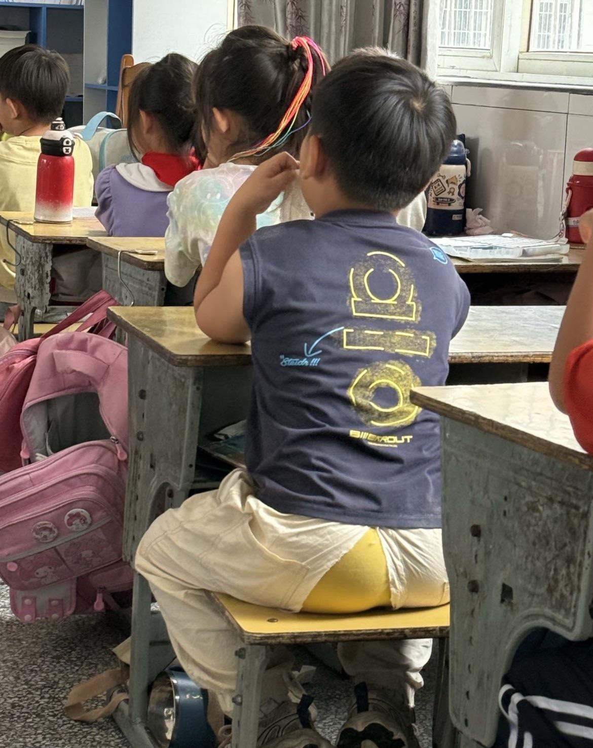 这孩子真的太皮了