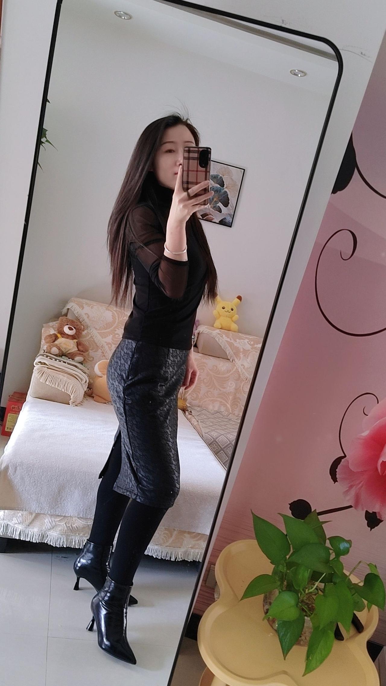 温暖冬日，慵懒午后的温馨时光。