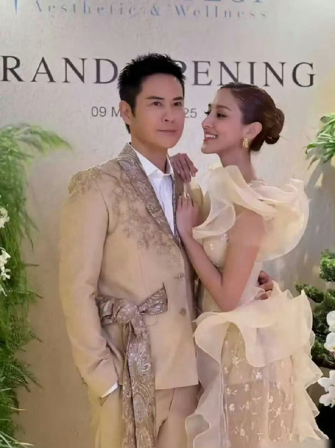 33岁的陈凯琳，对54岁的郑嘉颖绝对是生理性喜欢​​​