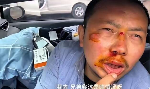 男子竟然擅自在当地的无人区停车休息，更离谱的是他为了安全起见，在晚上睡觉前把全部