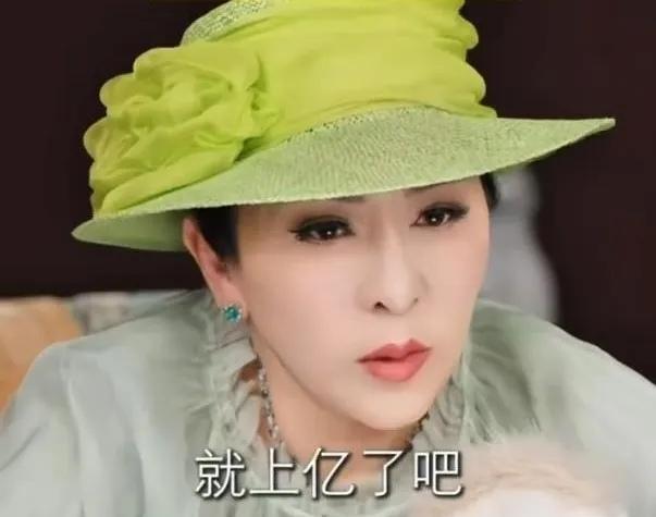 5月25日，向太陈岚公开聊豪门财富传承，直言真正的传承不是直接给钱，而是靠制度锁