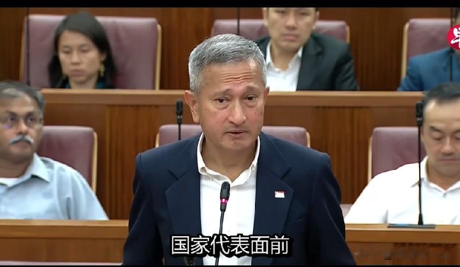 9月16号，北京香山论坛的讲台上，新加坡防长陈振声说着一口流利中文，张口就引用孟